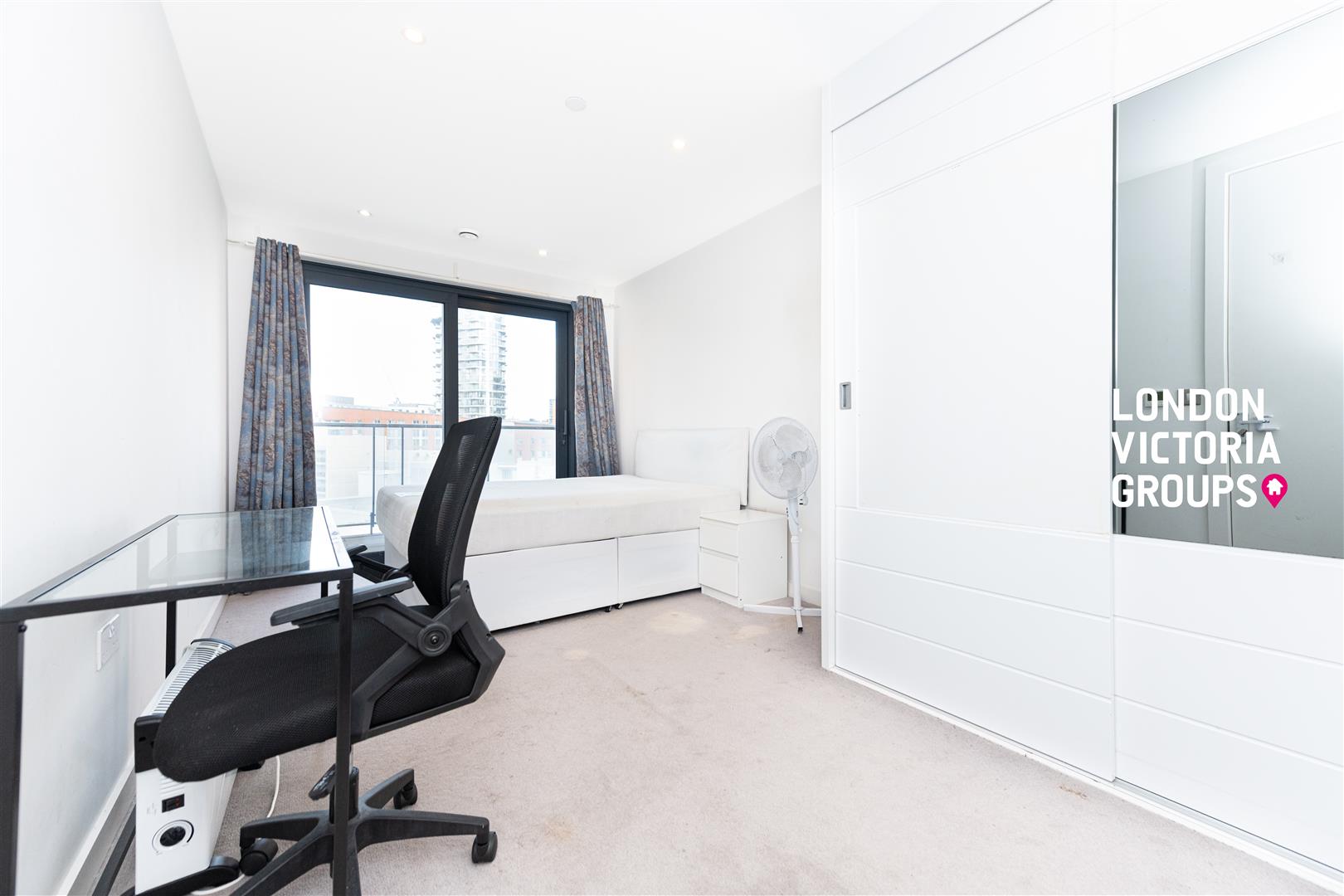Horizons Tower, 1 Yabsley Street, London